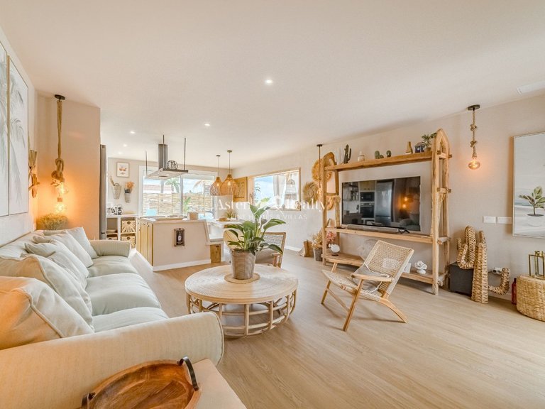 Villa for Sale in Chayofa, Tenerife 2