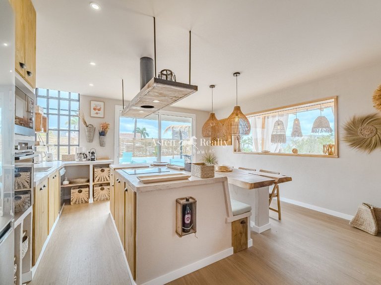 Villa for Sale in Chayofa, Tenerife 6
