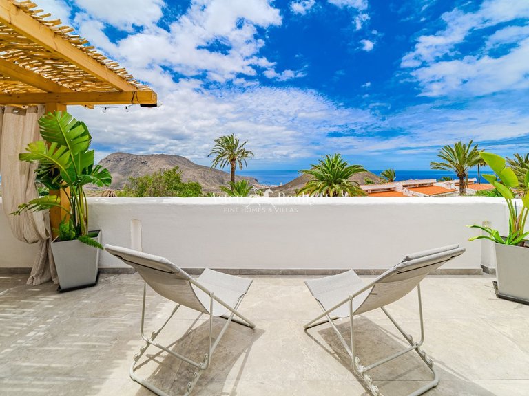 Villa for Sale in Chayofa, Tenerife 46