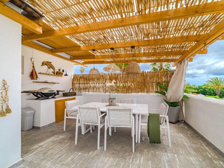 Villa for Sale in Chayofa, Tenerife 44
