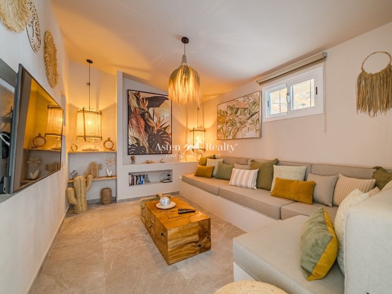 Villa for Sale in Chayofa, Tenerife 35