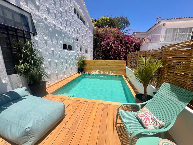 Villa for Sale in Chayofa, Tenerife 24