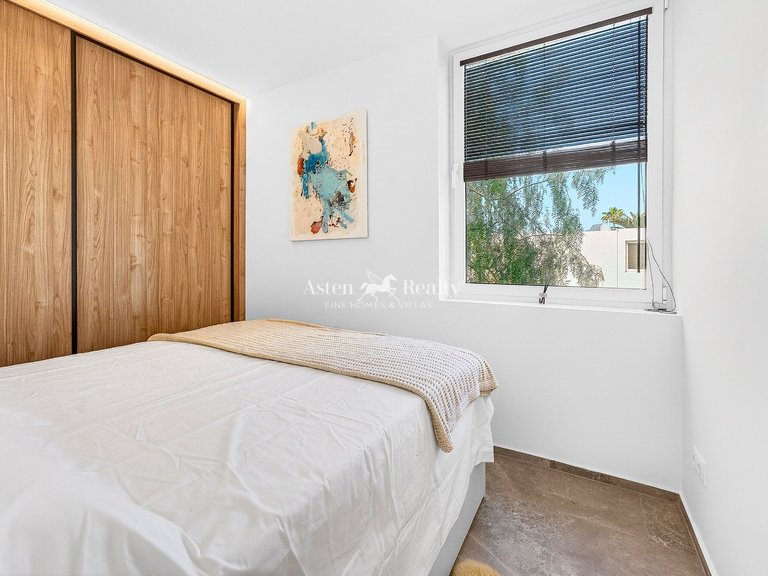 Villa for Sale in Costa Del Silencio, Tenerife 11