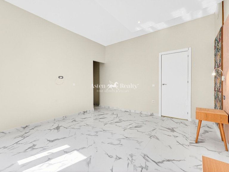 Apartment for Sale in Adeje, Tenerife 14