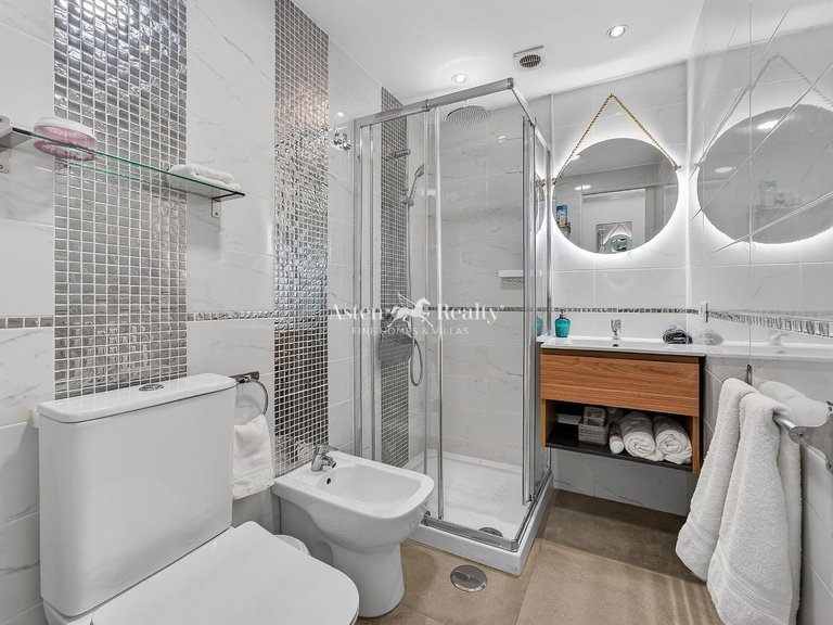 Penthouse for Sale in Playa De Las Américas, Tenerife 11