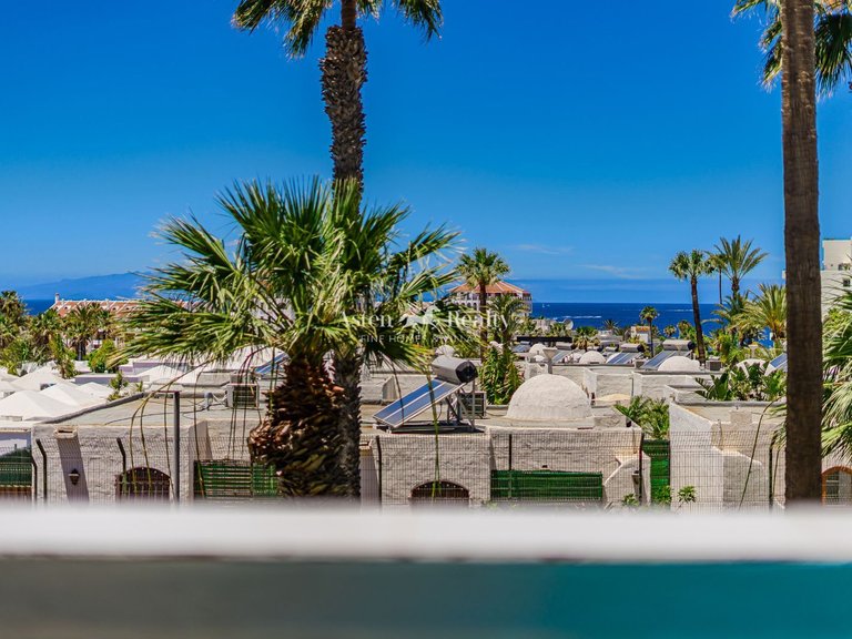 Penthouse for Sale in Playa De Las Américas, Tenerife 3