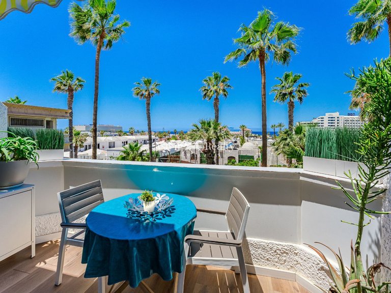 Penthouse for Sale in Playa De Las Américas, Tenerife 1