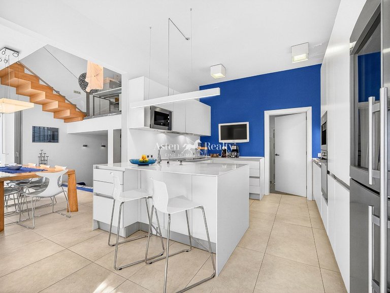 Villa for Sale in Torviscas Alto, Tenerife 12