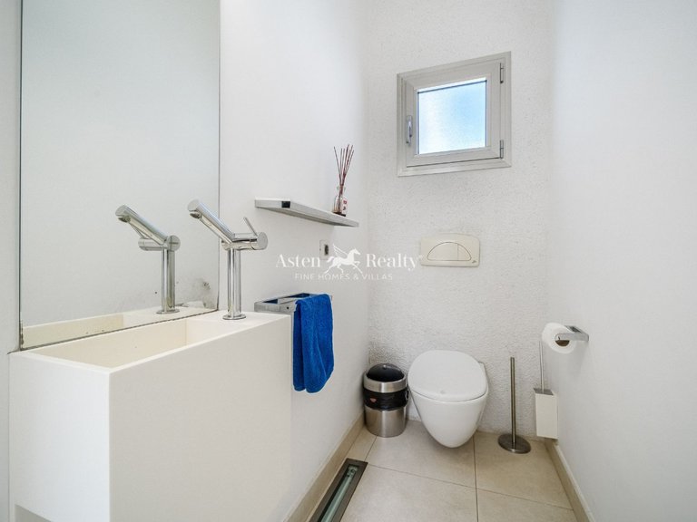Villa for Sale in Torviscas Alto, Tenerife 20