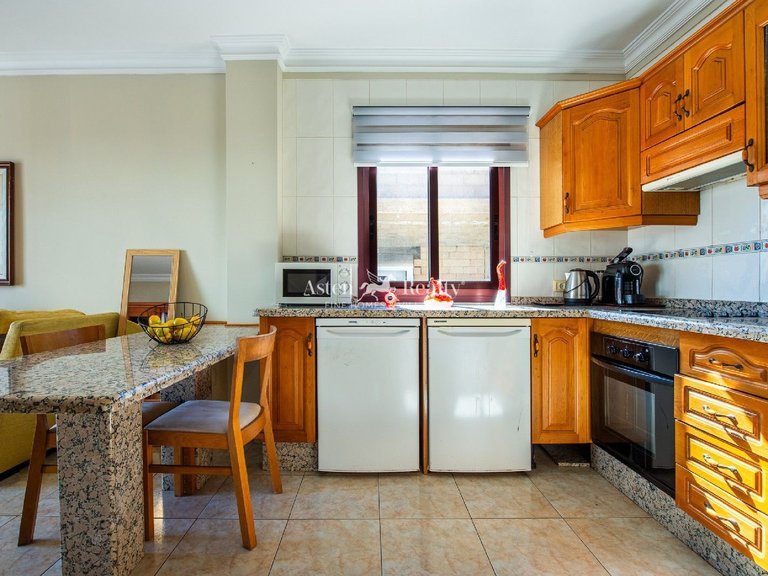 Apartment for Sale in Playa Paraíso, Tenerife 9