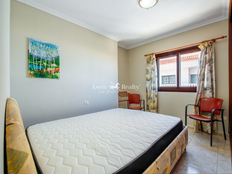 Apartment for Sale in Playa Paraíso, Tenerife 12