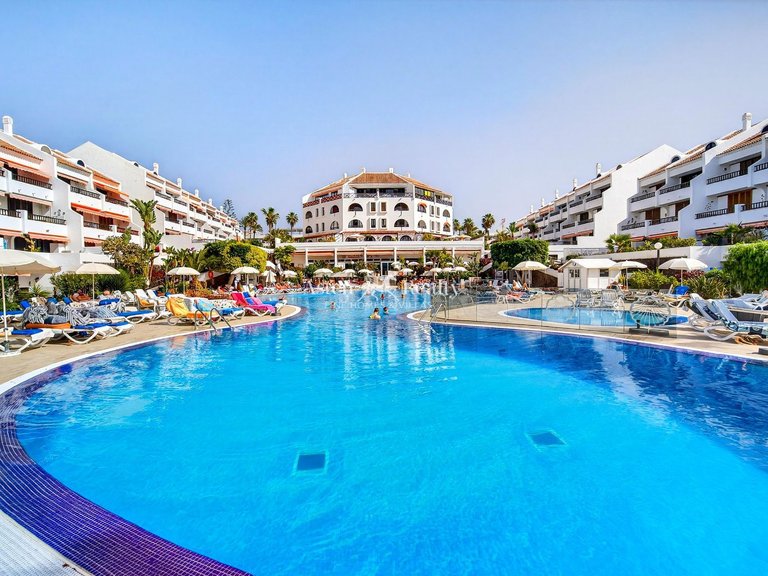 Penthouse for Sale in Playa De Las Américas, Tenerife 1
