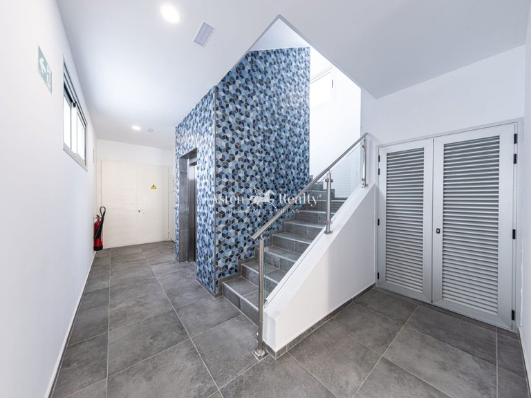 Apartment for Sale in Los Abrigos, Tenerife 16