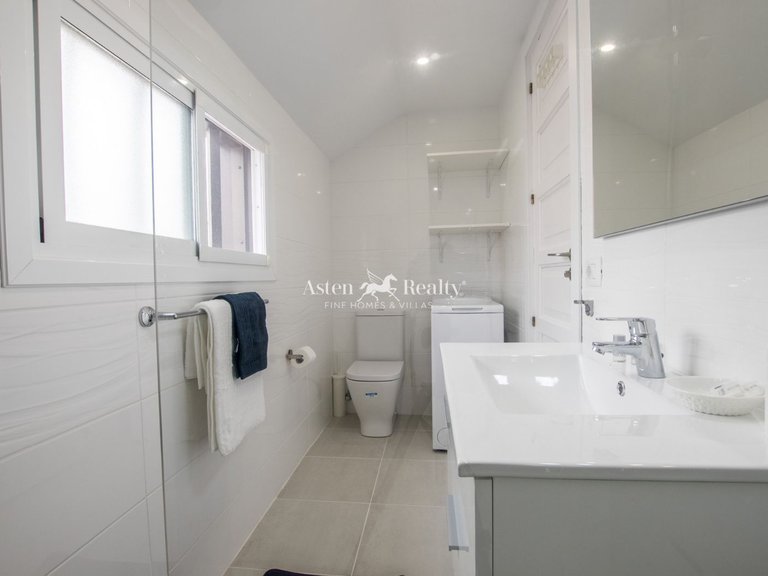 Penthouse for Sale in Playa De Las Américas, Tenerife 19