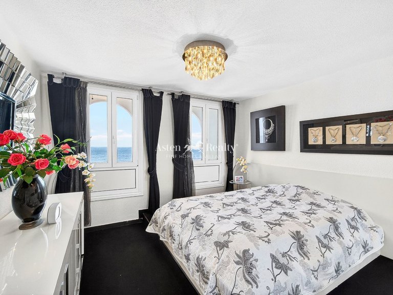 Apartment for Sale in Playa De Las Américas, Tenerife 10