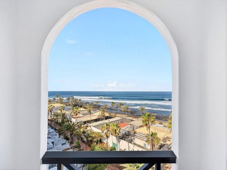 Apartment for Sale in Playa De Las Américas, Tenerife 6