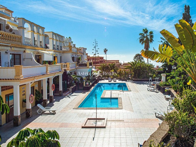 Apartment for Sale in San Eugenio Alto, Tenerife 14