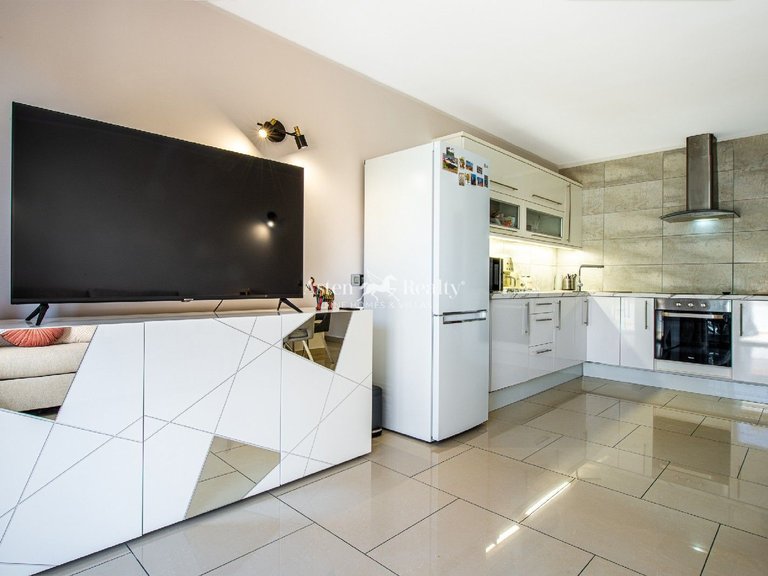 Apartment for Sale in San Eugenio Alto, Tenerife 5