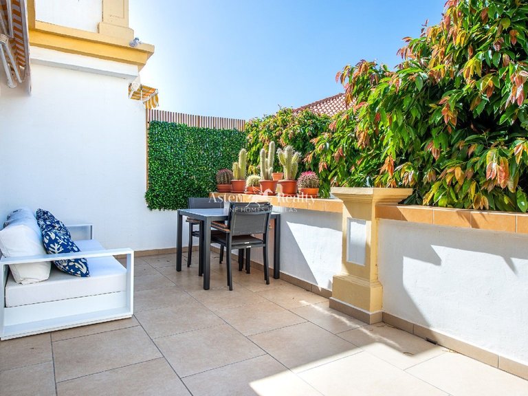 Apartment for Sale in San Eugenio Alto, Tenerife 11