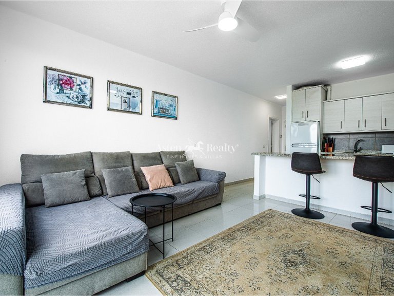 Apartment for Sale in San Eugenio Alto, Tenerife 6