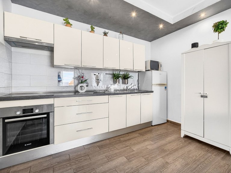 Town House for Sale in San Eugenio Alto, Tenerife 10