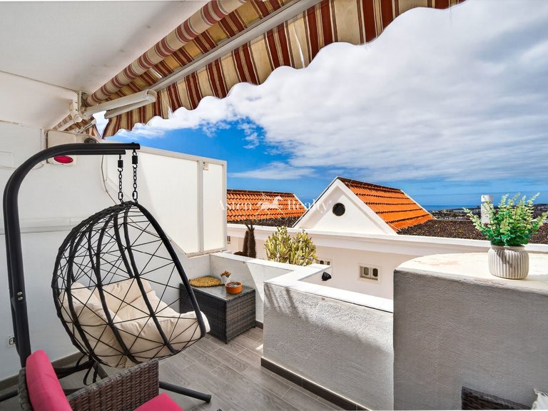 Town House for Sale in San Eugenio Alto, Tenerife 1