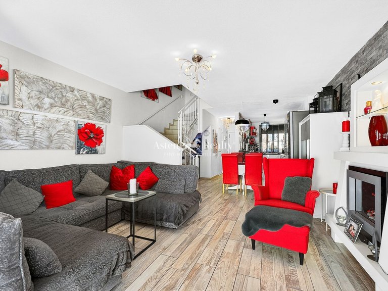 Town House for Sale in Las Chafiras, Tenerife 19