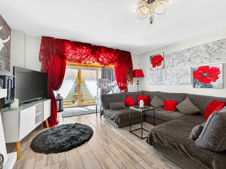 Town House for Sale in Las Chafiras, Tenerife 17