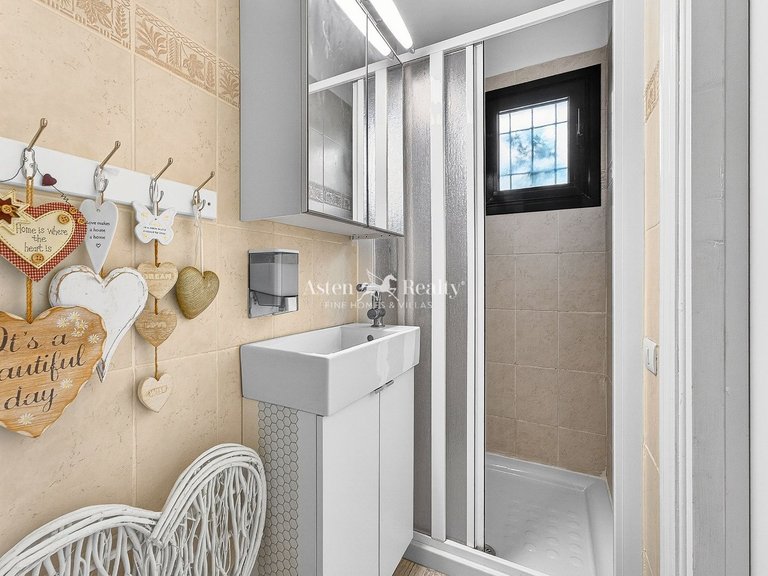 Town House for Sale in Las Chafiras, Tenerife 22