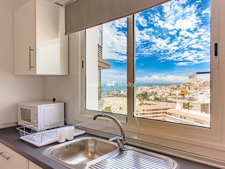 Apartment for Sale in Playa De Los Cristianos, Tenerife 8
