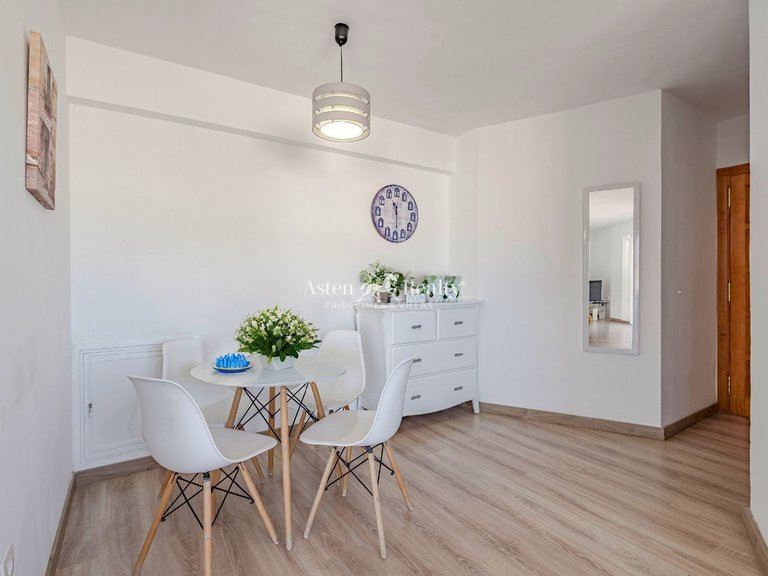 Apartment for Sale in Playa De Los Cristianos, Tenerife 9