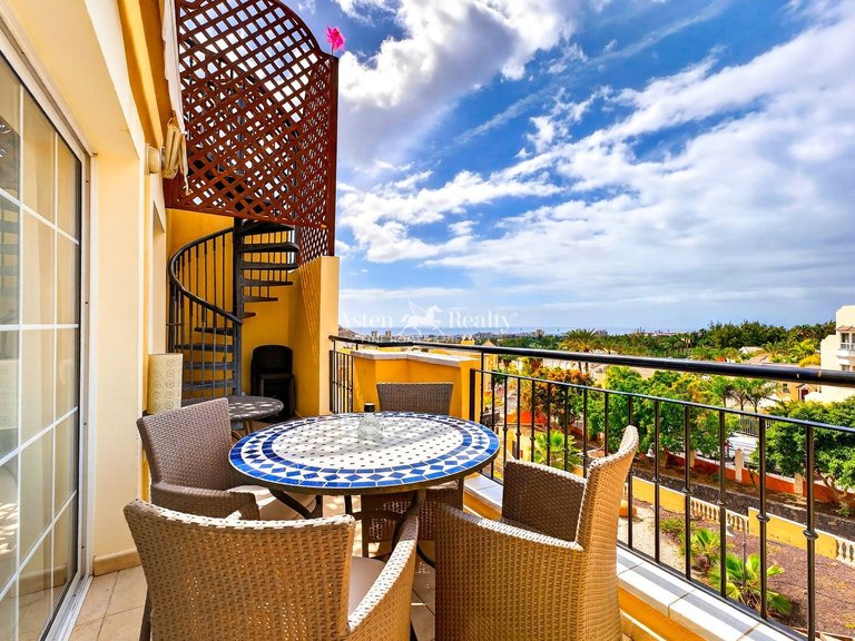 Penthouse for Sale in Playa De Las Américas, Tenerife 1