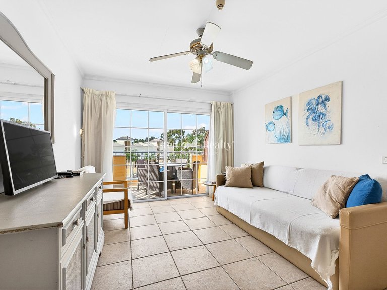 Penthouse for Sale in Playa De Las Américas, Tenerife 6