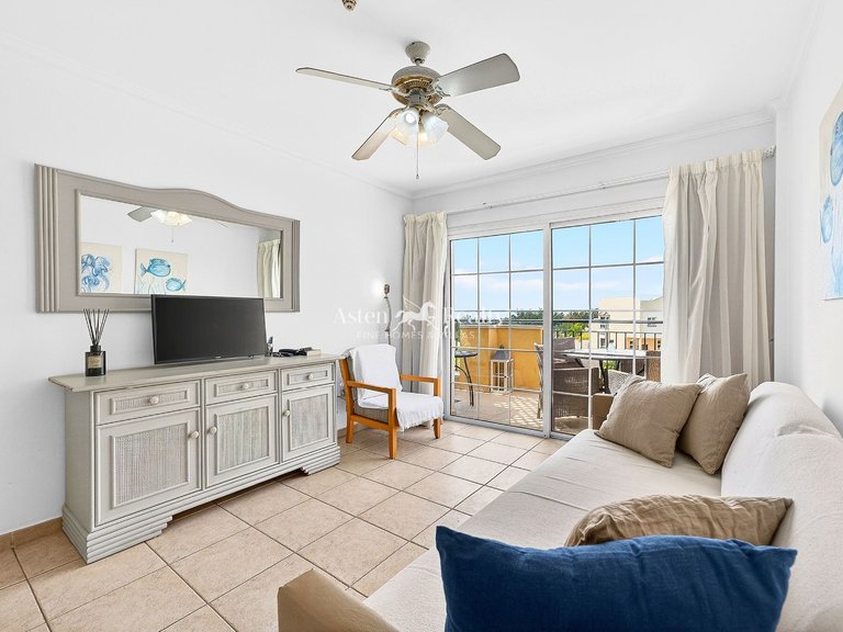 Penthouse for Sale in Playa De Las Américas, Tenerife 8