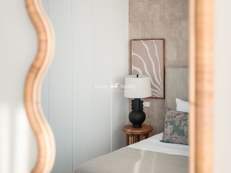 Villa for Sale in San Eugenio Alto, Tenerife 19