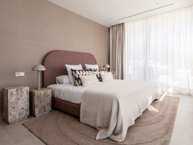 Villa for Sale in San Eugenio Alto, Tenerife 21