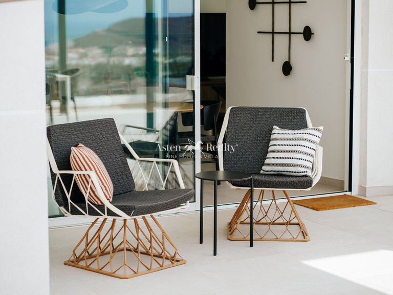 Villa for Sale in San Eugenio Alto, Tenerife 7