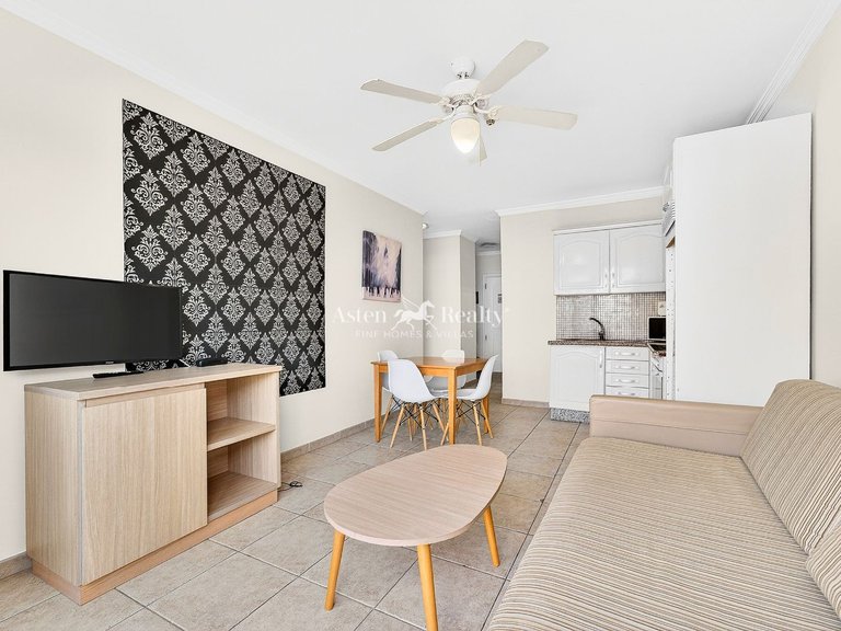 Apartment for Sale in Playa De Las Américas, Tenerife 6