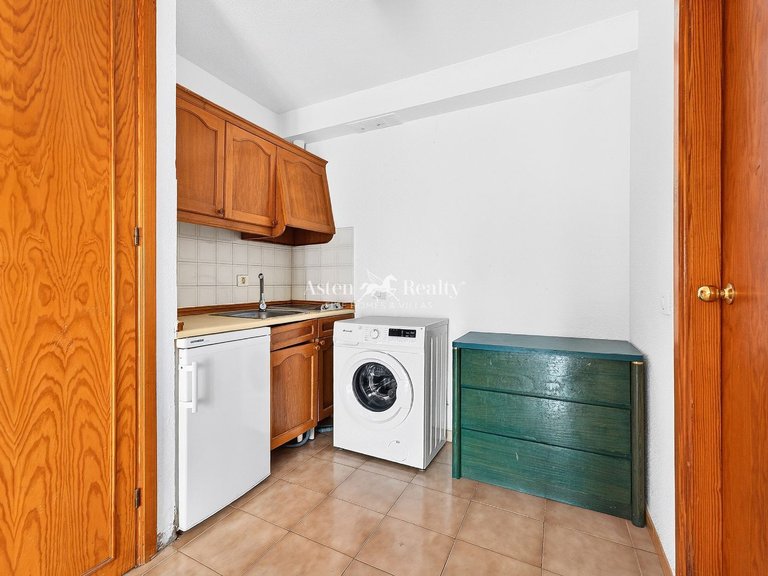 Apartment for Sale in Los Cristianos, Tenerife 12
