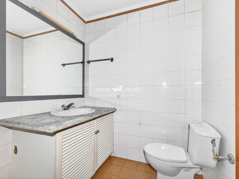Apartment for Sale in Los Cristianos, Tenerife 13