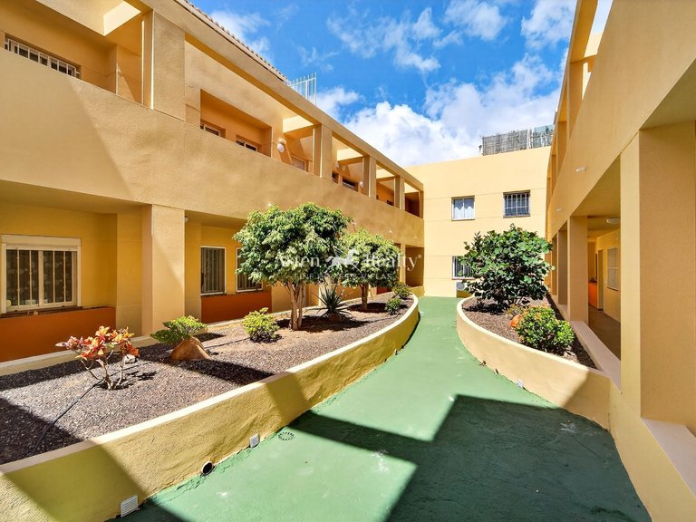 Apartment for Sale in Cabo Blanco, Tenerife 18