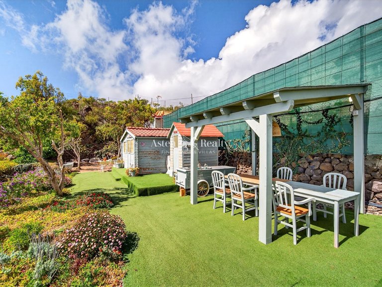 Villa for Sale in Guia De Isora, Tenerife 31