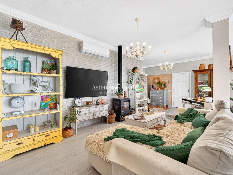 Villa for Sale in Guia De Isora, Tenerife 15