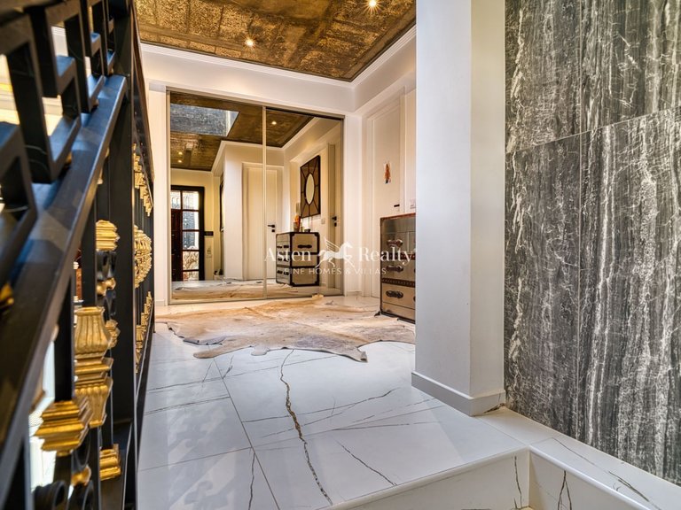 Villa for Sale in San Eugenio Alto, Tenerife 17