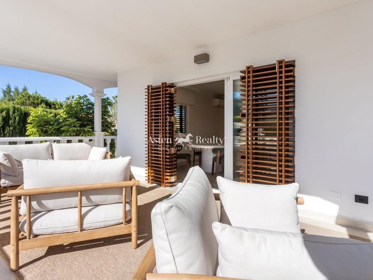 Villa for Sale in La Caleta, Tenerife 13