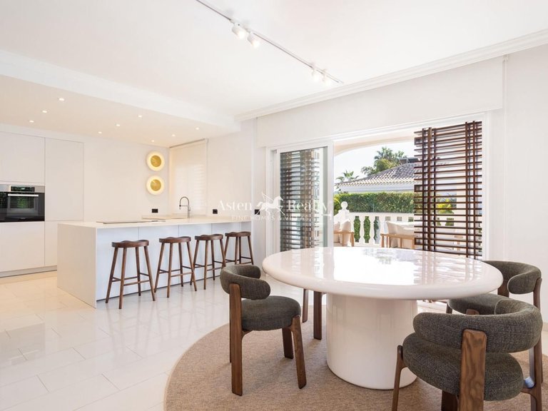 Villa for Sale in La Caleta, Tenerife 21
