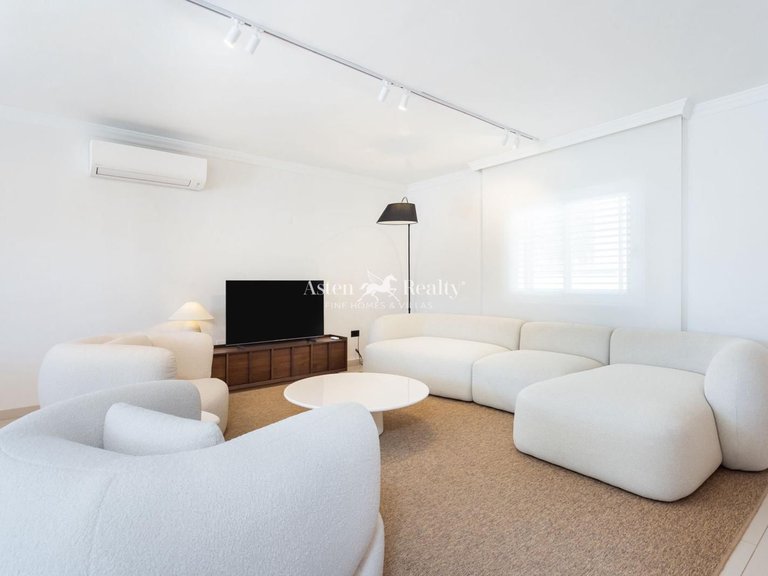 Villa for Sale in La Caleta, Tenerife 23