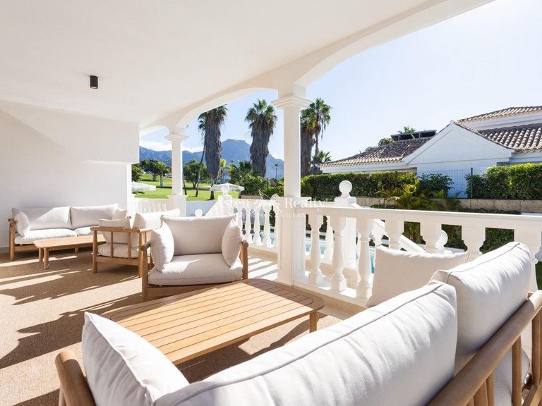Villa for Sale in La Caleta, Tenerife 14