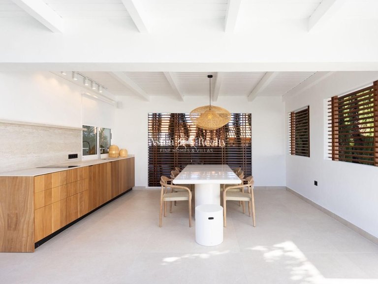 Villa for Sale in La Caleta, Tenerife 33