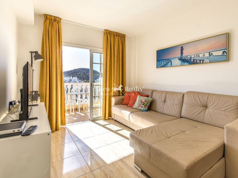 Penthouse for Sale in Palm-mar, Tenerife 2